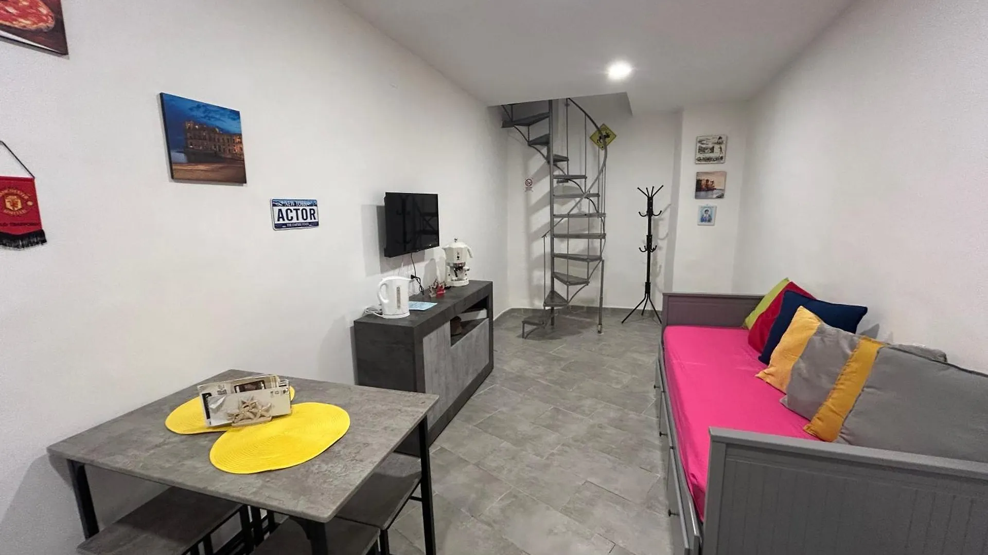 Casagiulia Apartment Naples Italy